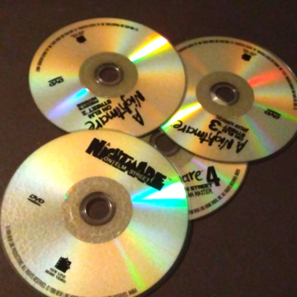 FREDDY KRUEGER A NIGHTMARE ON ELM STREET 1-4 FRIGHTMARE DVD COLLECTION (2000) - Picture 8 of 10